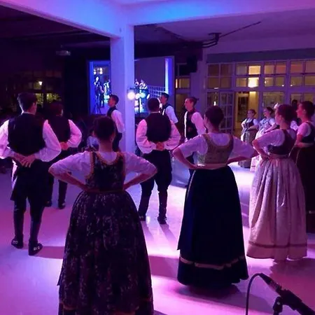 Duga Uvala Отель Pavicini