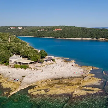 Duga Uvala Отель 3*
