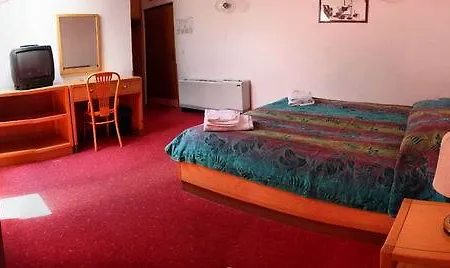 Duga Uvala 3*