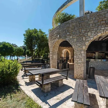 Duga Uvala 3* Pavicini