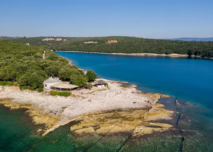 Duga Uvala ホテル 3*